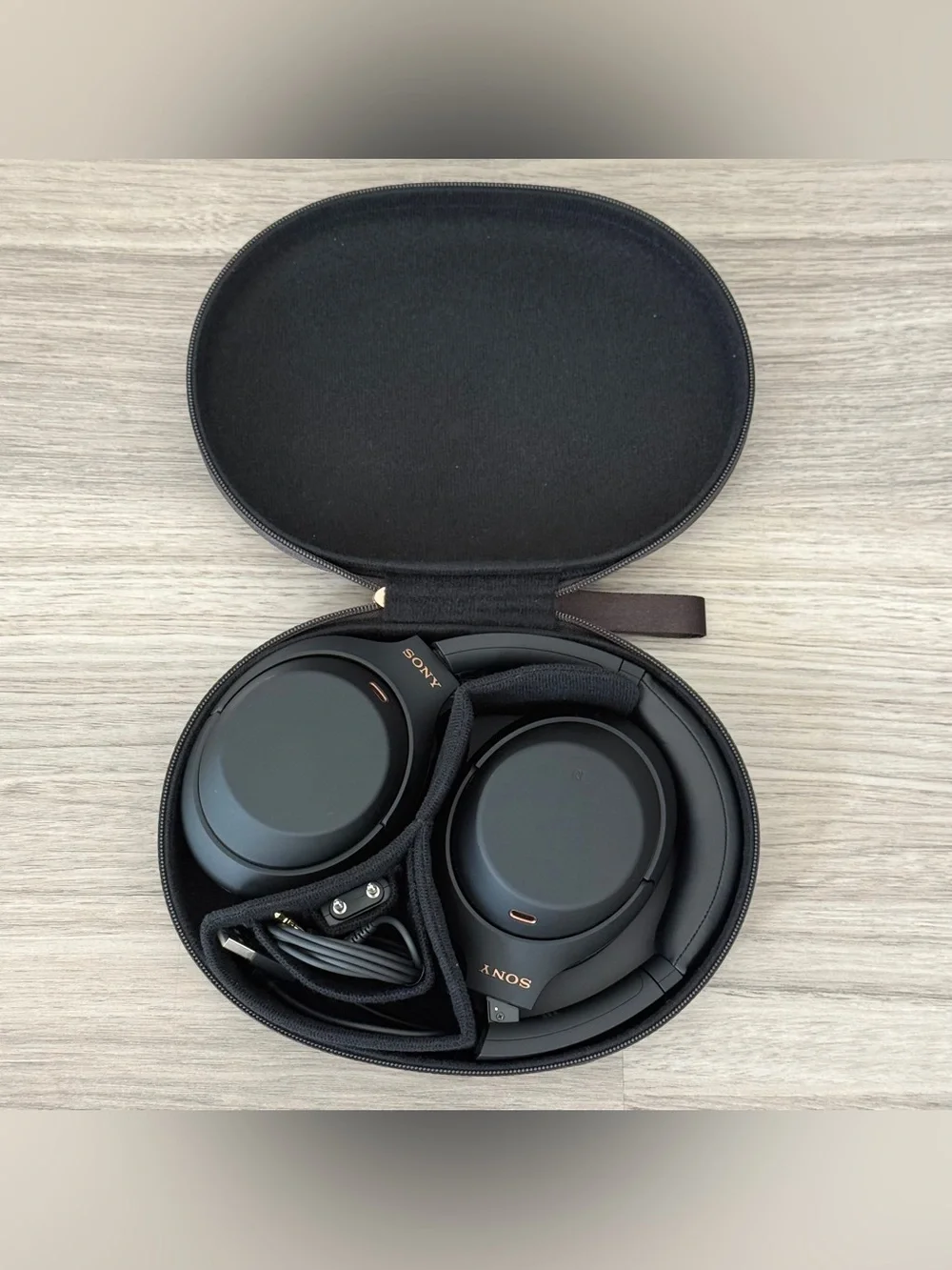 Sony WH-1000XM4 Wireless Premium Noise Canceling Overhead Headphones with Mic
